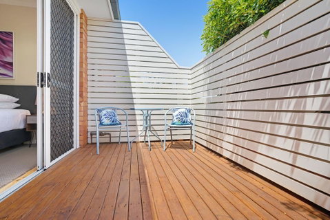 Mayfield Short Stay Apartments - Timeshare Accommodation 3