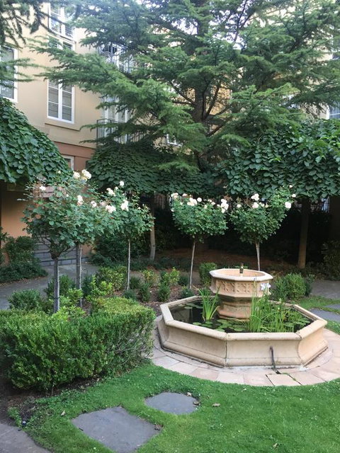 MCG, Rod Laver, City - Best Location In Melbourne - Timeshare Accommodation 2