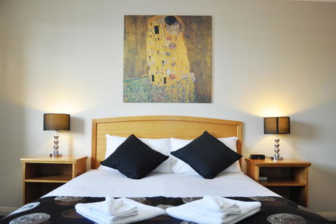 Meadowbrook Hotel Brisbane - Timeshare Accommodation 0