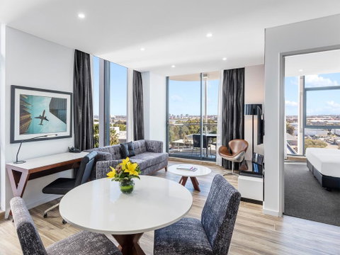 Meriton Suites Mascot Central - Timeshare Accommodation 0