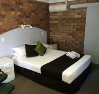Miles Outback Motel