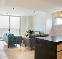 Modern 2 bedroom Apartment in the Heart of Burwood - Timeshare Accommodation