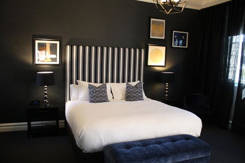 Mrs Banks Hotel - Timeshare Accommodation 0