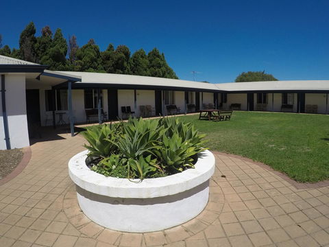 Busselton Ithaca Motel - Timeshare Accommodation 0
