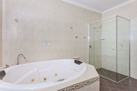 Quality Hotel Bayswater - Timeshare Accommodation 20