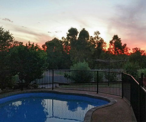 Jacaranda Hideaway Bed & Breakfast - Timeshare Accommodation 17