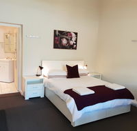 Stirling Apartments - Studio 1 - Timeshare Accommodation