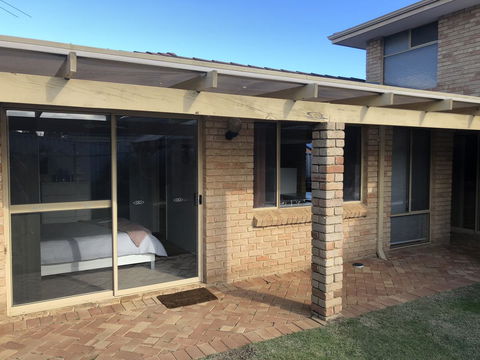 Dampier House Mullaloo-Perth - Timeshare Accommodation 5
