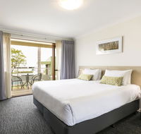 Nightcap at the Ship Inn - Timeshare Accommodation