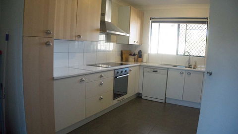Relax, Bright & Airy Garden Villa - Timeshare Accommodation 35