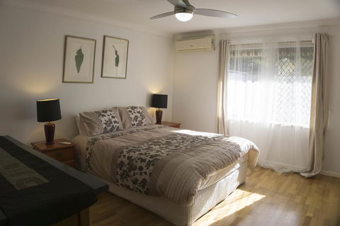Relax, Bright & Airy Garden Villa - Timeshare Accommodation 3