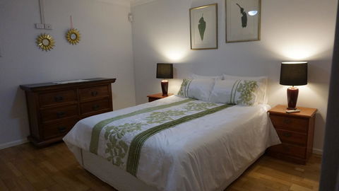 Relax, Bright & Airy Garden Villa - Timeshare Accommodation 39