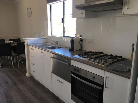 Jurien Bay Tourist Park - Timeshare Accommodation 38