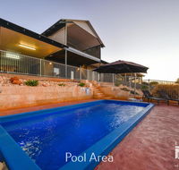3 Kestrel Place - PRIVATE JETTY  POOL - Timeshare Accommodation