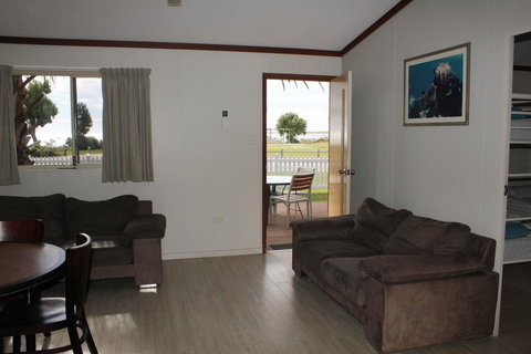 Ningaloo Coral Bay â€“ Bayview - Timeshare Accommodation 26