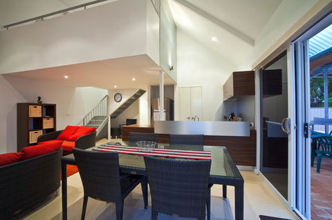 Osprey Holiday Village Unit 103 2 Bedroom - Timeshare Accommodation 0