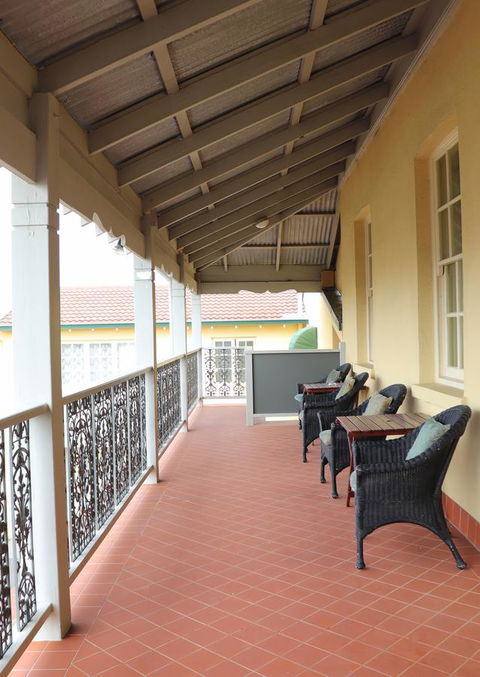Clifton Motel & Grittleton Lodge - Timeshare Accommodation 8