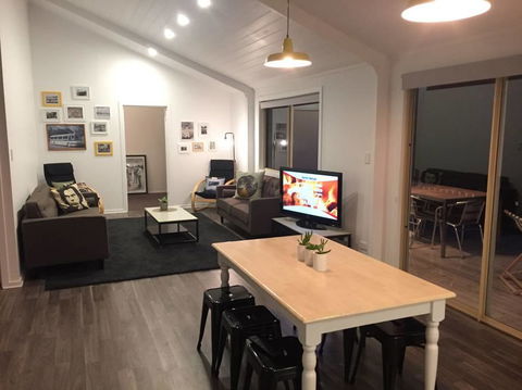 Boomers Retreat, Alonnah, Bruny Island - Timeshare Accommodation 11