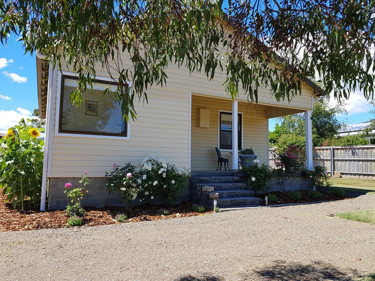 Southport Lagoon TAS Timeshare Accommodation