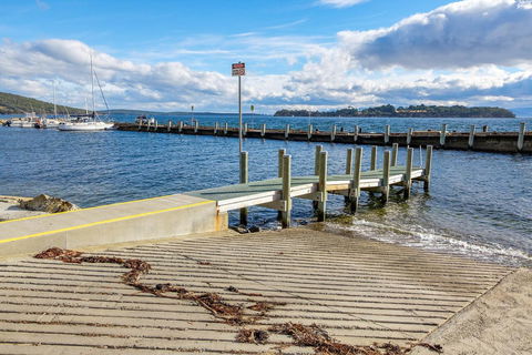 Omaroo Cottage Bruny Island - Timeshare Accommodation 15