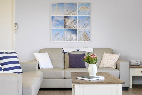 Omaroo Cottage Bruny Island - Timeshare Accommodation 3