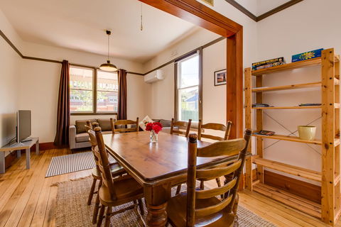 Rosehaven Cottage - Timeshare Accommodation 9