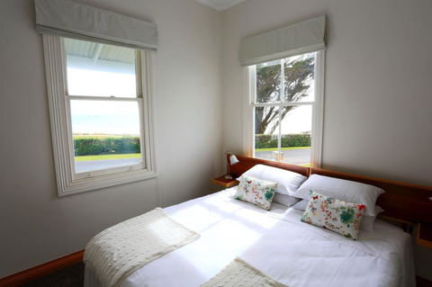 @ The Beach & Not Quite @ The Beach Holiday Cottages - Stanley - Timeshare Accommodation 10