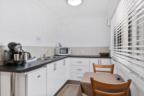 Oyster Cove Chalet - Timeshare Accommodation 9