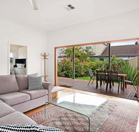 Newcastle Executive Homes - Cooks Hill Cottage - Timeshare Accommodation