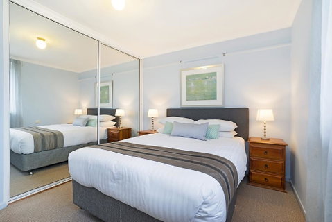 Newcastle Short Stay Apartments - Flagstaff Apartment - Timeshare Accommodation 1