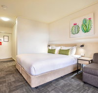 Nightcap at Shoppingtown Hotel - Timeshare Accommodation
