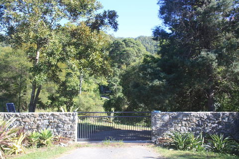 Noosa Hinterland Spectacular Boutique Guesthouse - Timeshare Accommodation 1