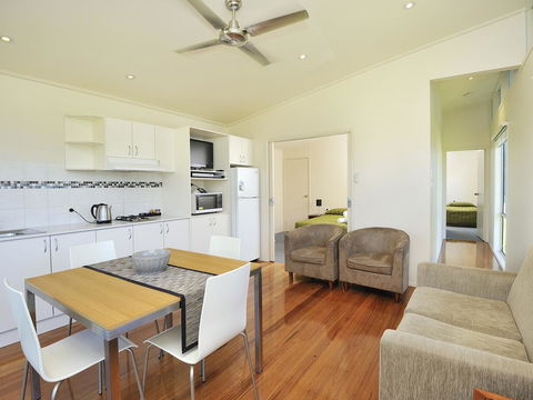 NRMA Eastern Beach Holiday Park - Timeshare Accommodation 2