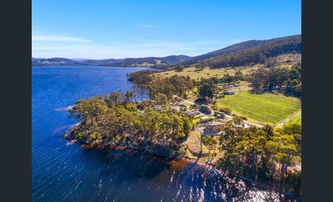 On The Huon River - Timeshare Accommodation 2