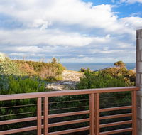 One Mile Ridge' 12a/26 One Mile Close - stunning views air con infinity pool - Timeshare Accommodation