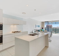 Oracle - 5 Star Luxury - Level 25 - Timeshare Accommodation