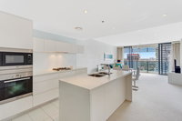 Oracle - 5 Star Luxury - Level 25
