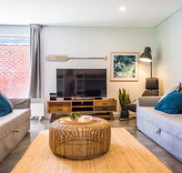 Pandanas Apartments 17B - Mollymook Beach - Timeshare Accommodation