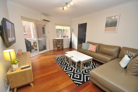 Parramatta Self-Contained Two-Bedroom Apartment (4LEN) - Timeshare Accommodation 0