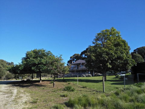 Pine Scrub Beach House - Timeshare Accommodation 2