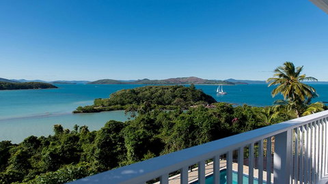 Pineapple House Whitsundays - Timeshare Accommodation 1
