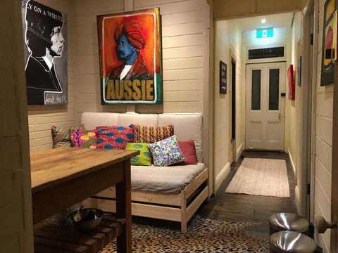 Pop Artist's Concept Store On Darling Street - Timeshare Accommodation 0