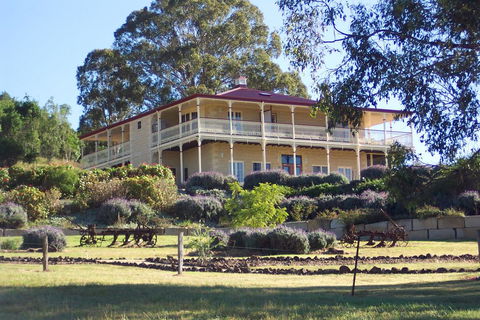 R On The Downs BnB & Cottages - Timeshare Accommodation 0
