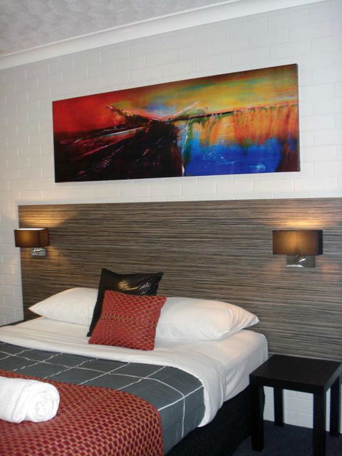 Raceview Motor Inn - Timeshare Accommodation 3