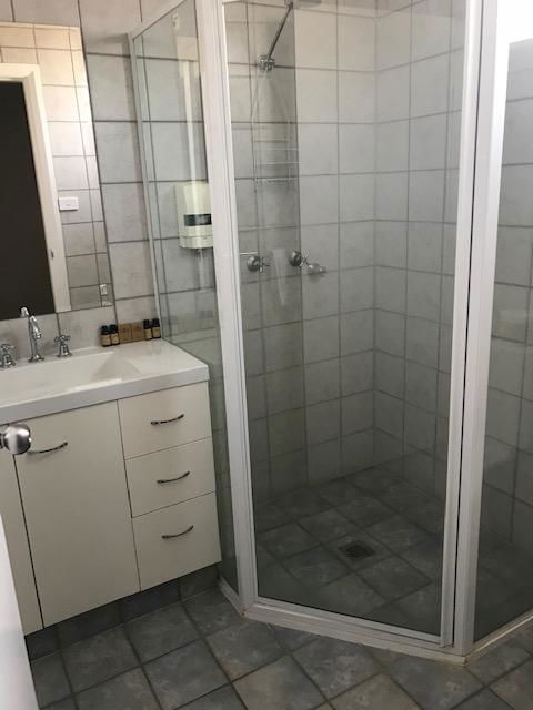 RAILWAY HOTEL MOTEL - Timeshare Accommodation 1