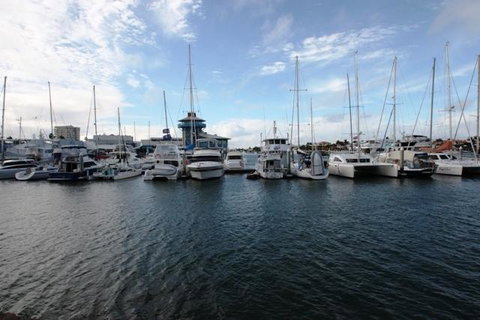 Riverview Two Apartments - Timeshare Accommodation 2