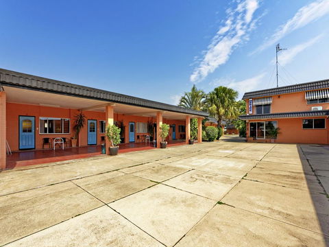 Riviera Motel Bundaberg - Timeshare Accommodation 1