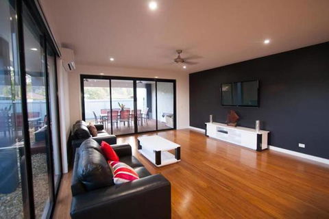 RL Apartments 3 Simms St - Timeshare Accommodation 1