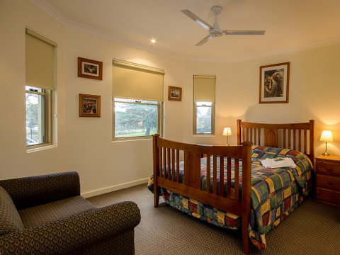 Royal Hotel - Timeshare Accommodation 1