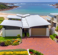 Sails on the Beachfront - Exclusive Seaside Home - Timeshare Accommodation